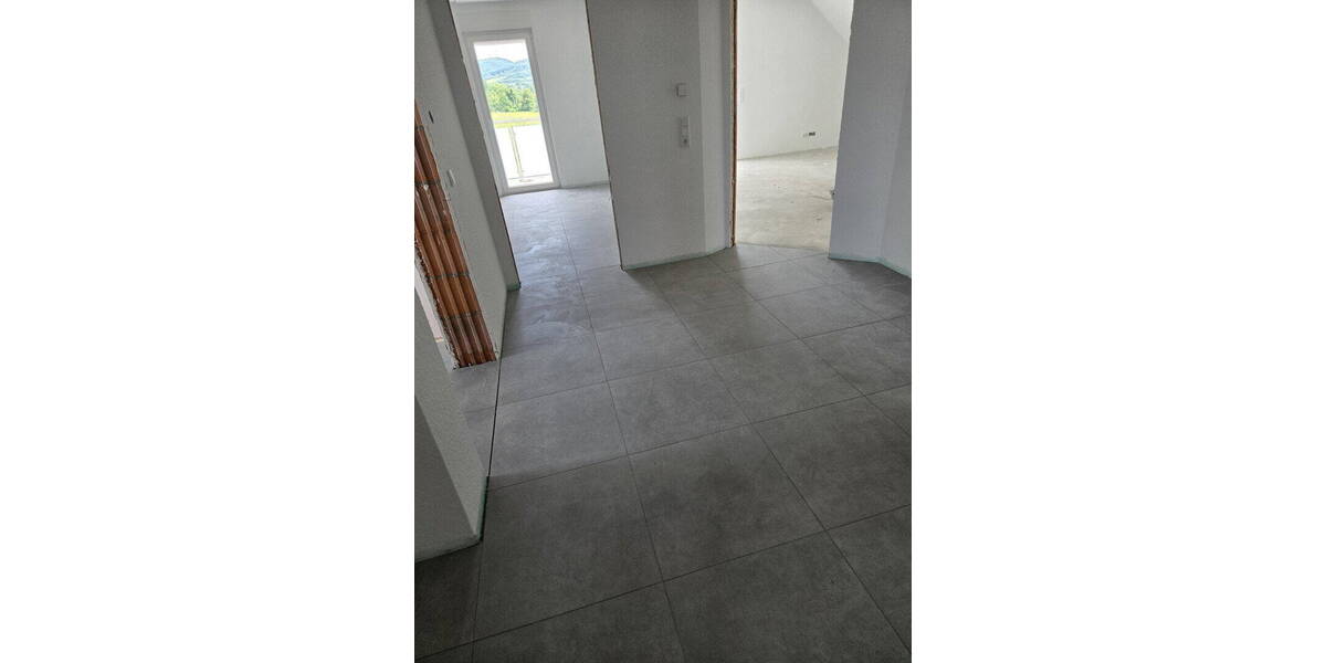 Etagenwohnung Bückeburg - 3 Zimmer, 109 m&sup2;, 1.200&euro; | Angebot:26786270