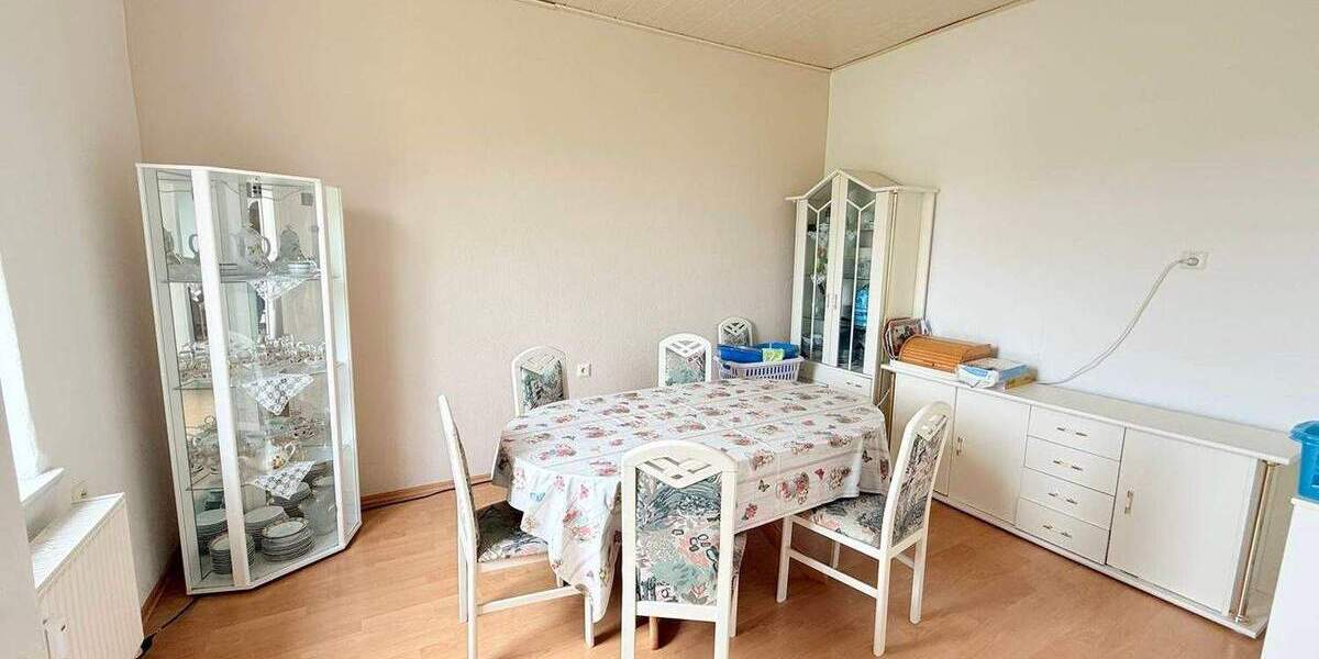Mehrfamilienhaus, Wohnhaus Rehburg-Loccum Loccum - 8 Zimmer, 205 m&sup2;, 279.000&euro; | Angebot:25667795