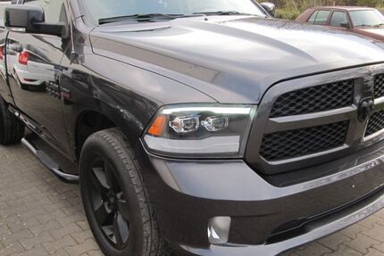 Dodge RAM 47.700 km 32.999 &euro; Vlotho 32602