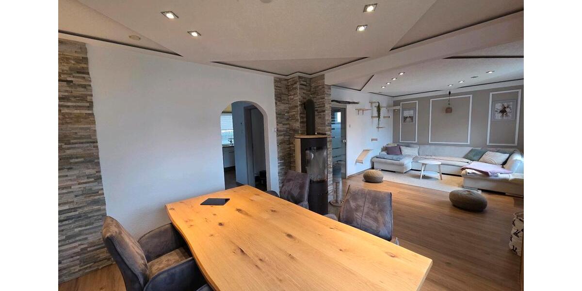Einfamilienhaus Bünde - 7 Zimmer, 149 m&sup2;, 340.000&euro; | Angebot:26737645