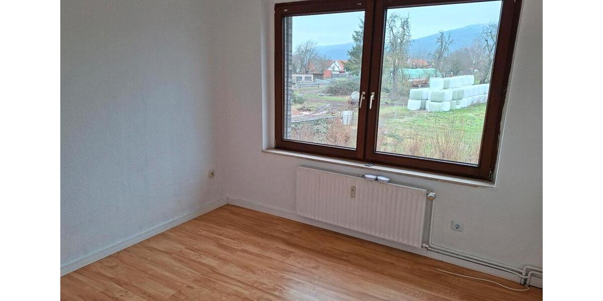 Etagenwohnung Hessisch Oldendorf - 4 Zimmer, 120 m&sup2;, 700&euro; | Angebot:26039674