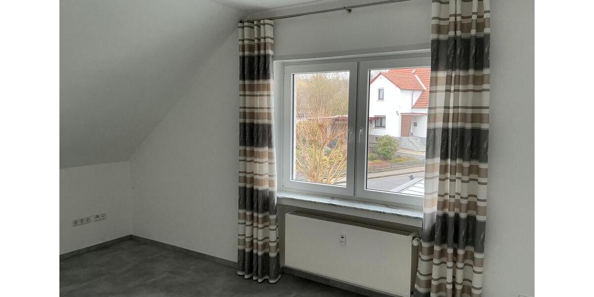 Dachgeschoßwohnung Kirchlengern - 2 Zimmer, 95 m&sup2;, 850&euro; | Angebot:25894573