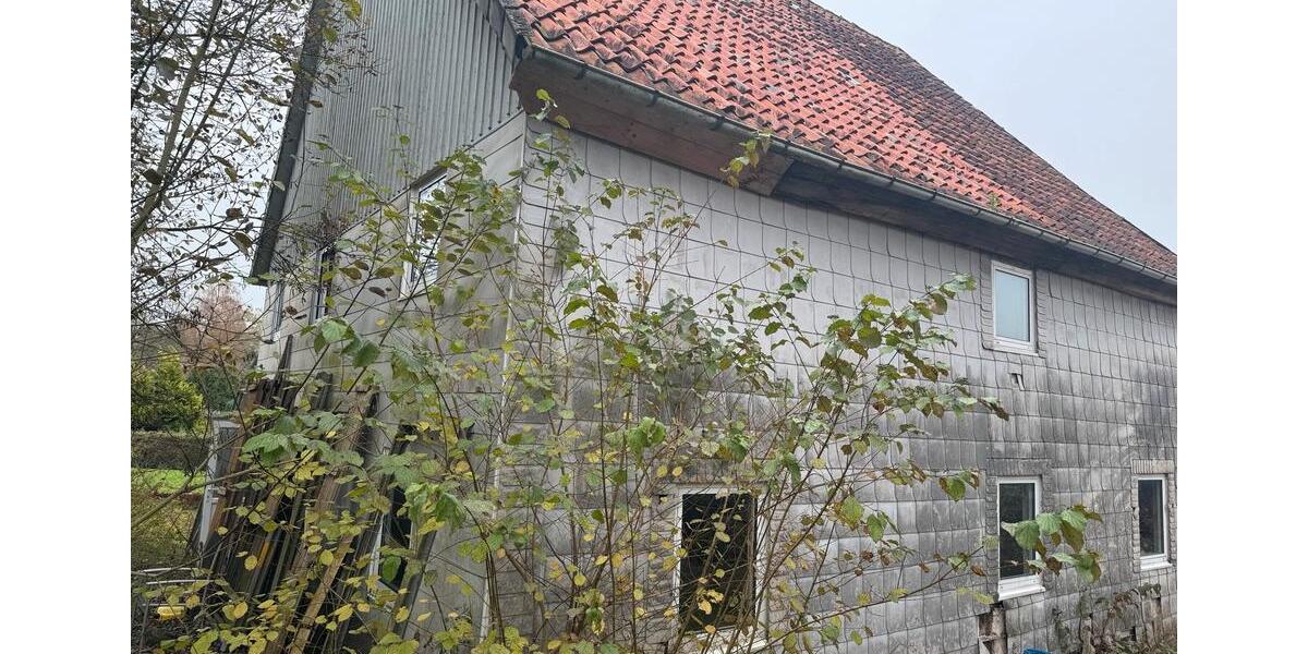 Bauernhaus, Landhaus Dörentrup - 6 Zimmer, 180 m&sup2;, 80.000&euro; | Angebot:25960737