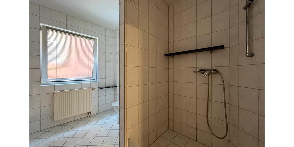 Etagenwohnung Porta Westfalica - 3 Zimmer, 84 m&sup2;, 899&euro; | Angebot:24360990