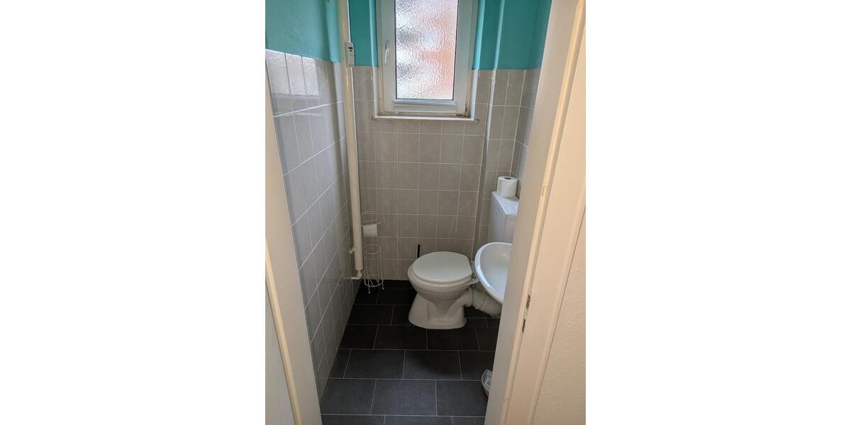 Erdgeschoßwohnung Hessisch Oldendorf - 4 Zimmer, 80 m&sup2;, 670&euro; | Angebot:25934266