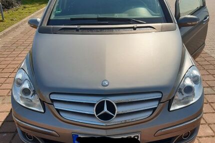 Mercedes-Benz B 170 133.200 km 4.700 &euro; Lemgo 32657