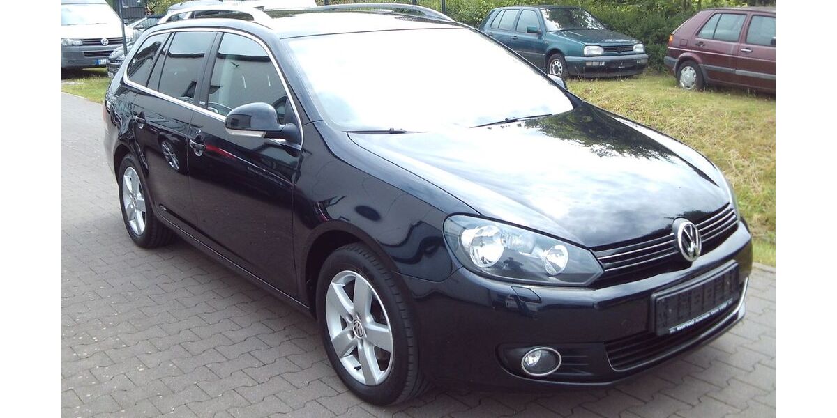 VW Golf 216.073 km 3.799 &euro; Bad Oeynhausen 32549