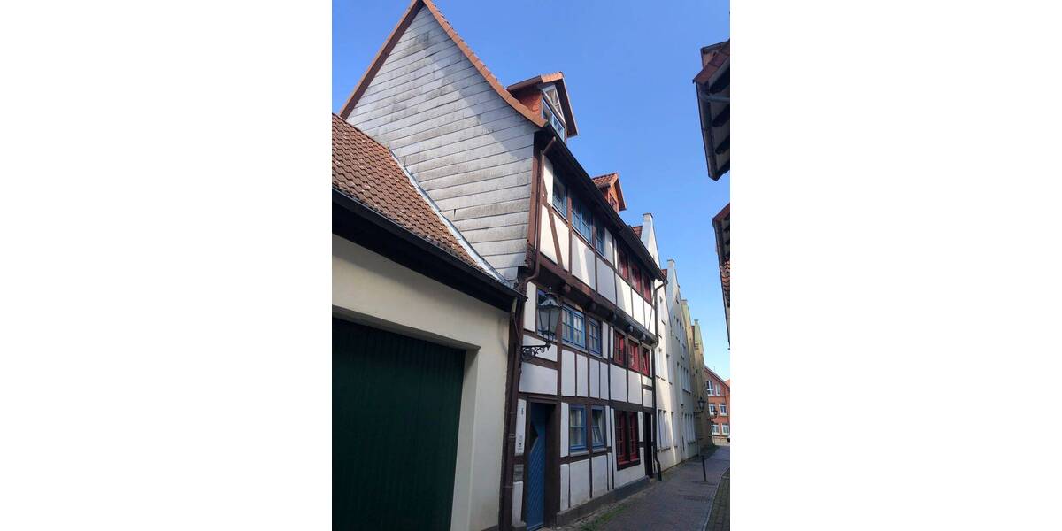 Mehrfamilienhaus, Wohnhaus Rinteln - 4 Zimmer, 118 m&sup2;, 119.000&euro; | Angebot:26840576