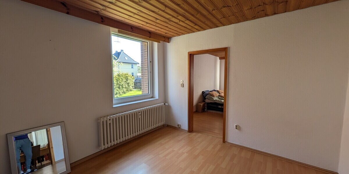 Löhne-Gohfeld — bezugsfreies Anlageobjekt mit Entwicklungspotenzial - Mehrfamilienhaus, Wohnhaus Löhne / Besebruch Besebruch | Angebot:26630199