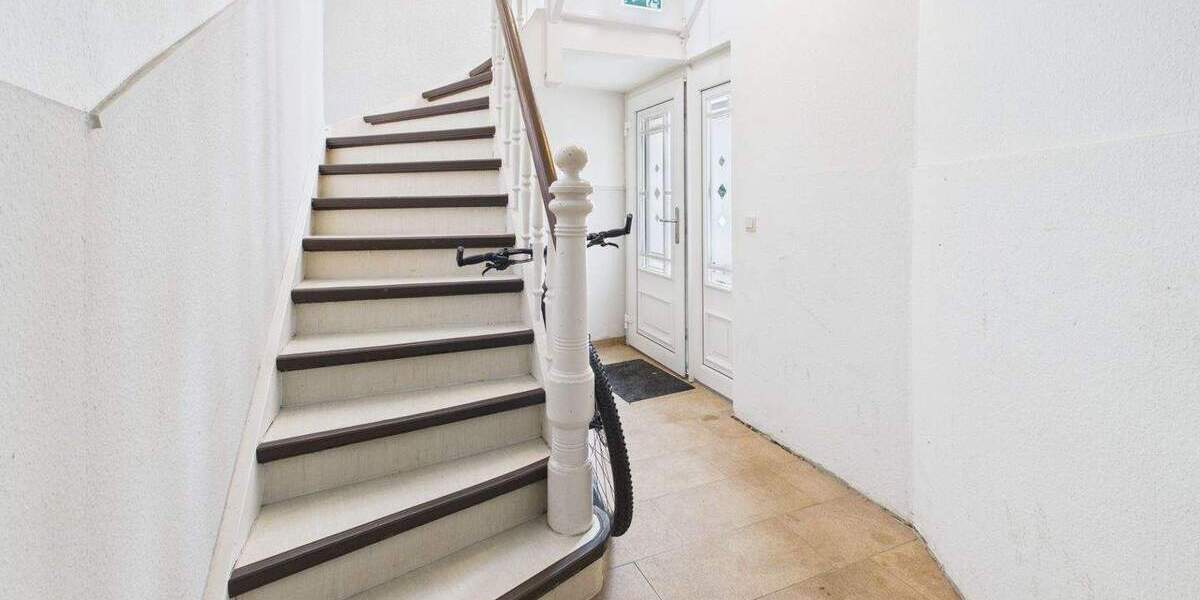 Mehrfamilienhaus, Wohnhaus Bad Salzuflen Innenstadt - 9 Zimmer, 207 m&sup2;, 319.000&euro; | Angebot:25686370