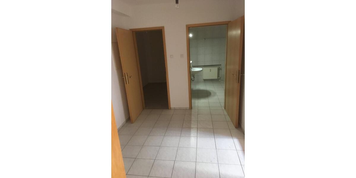 Erdgeschoßwohnung Stadthagen - 4 Zimmer, 82 m&sup2;, 870&euro; | Angebot:25979521