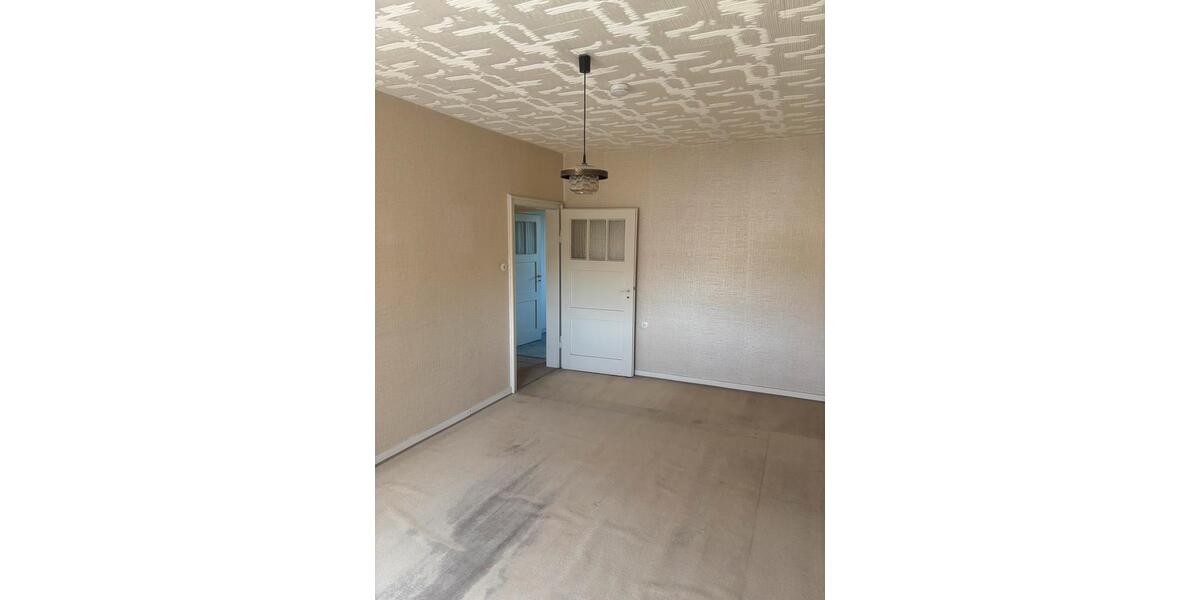 Mehrfamilienhaus, Wohnhaus Herford Falkendiek - 8 Zimmer, 170 m&sup2;, 210.000&euro; | Angebot:25452132