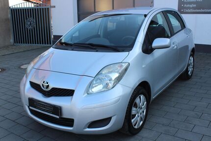 Toyota Yaris 69.000 km 5.990 &euro; Obernkirchen/Vehlen (B65) 31683