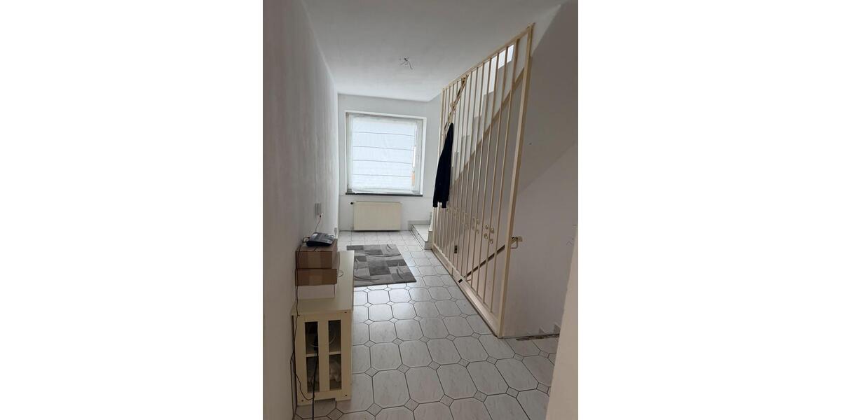 Einfamilienhaus Vlotho - 5 Zimmer, 800 m&sup2;, 340.000&euro; | Angebot:26186485