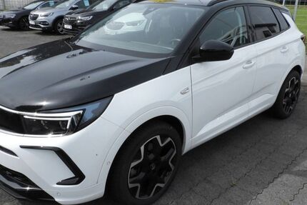 Opel Grandland (X) 60.104 km 29.900 &euro; Bünde 32257