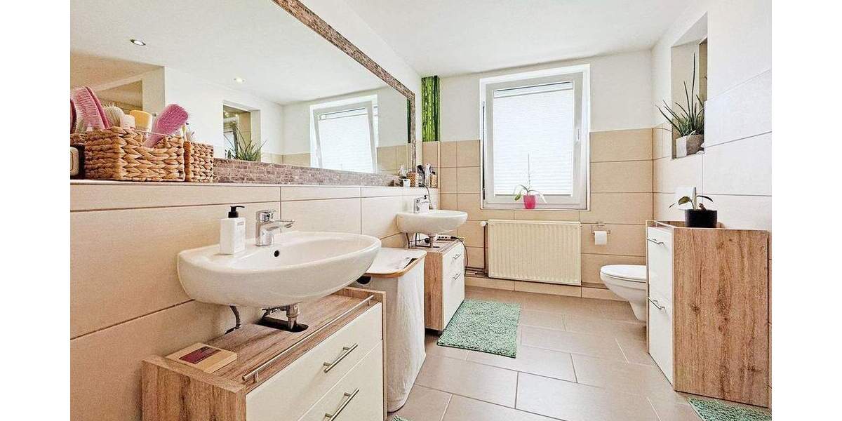 Einfamilienhaus Rinteln Todenmann - 5 Zimmer, 205 m&sup2;, 325.000&euro; | Angebot:25779554