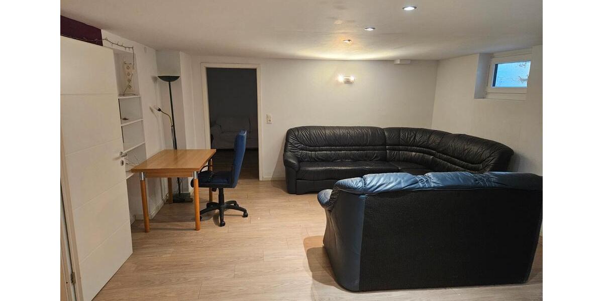 Einfamilienhaus Uchte - 11 Zimmer, 240 m&sup2;, 350.000&euro; | Angebot:26487375