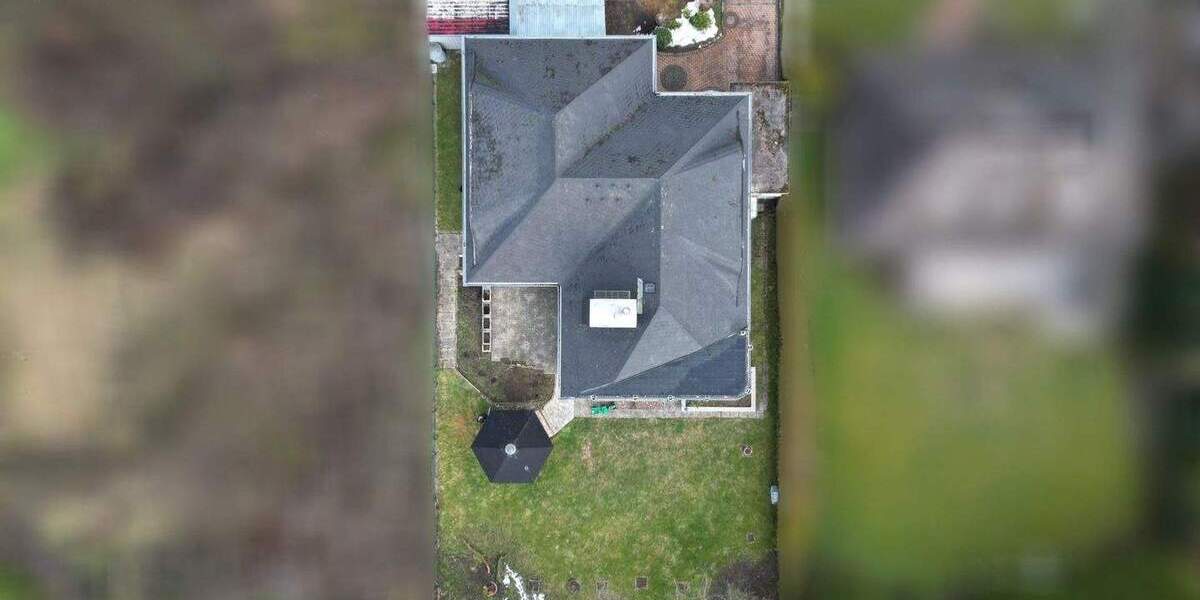 Bungalow Bad Eilsen - 6 Zimmer, 226 m&sup2;, 399.500&euro; | Angebot:25820429