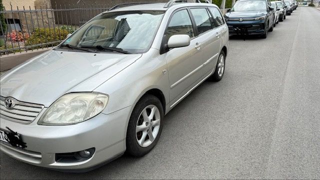 Toyota Corolla 234.100 km 3.300 &euro; Herford 32051