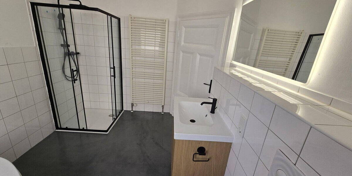 Etagenwohnung Bad Oeynhausen Innenstadt - 3 Zimmer, 80 m&sup2;, 815&euro; | Angebot:26199108