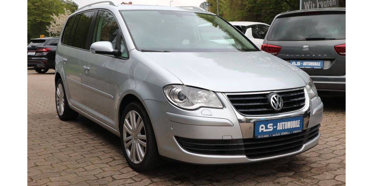 VW Touran 245.500 km 4.900 &euro; Hiddenhausen 32120