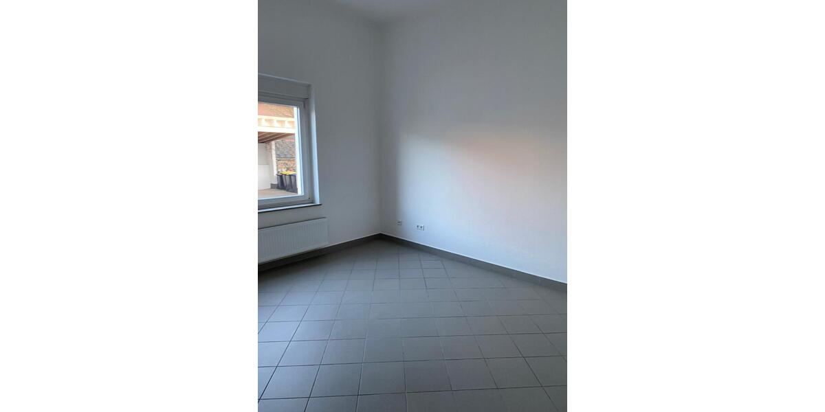 Erdgeschoßwohnung Bad Oeynhausen - 3 Zimmer, 90 m&sup2;, 950&euro; | Angebot:25614430