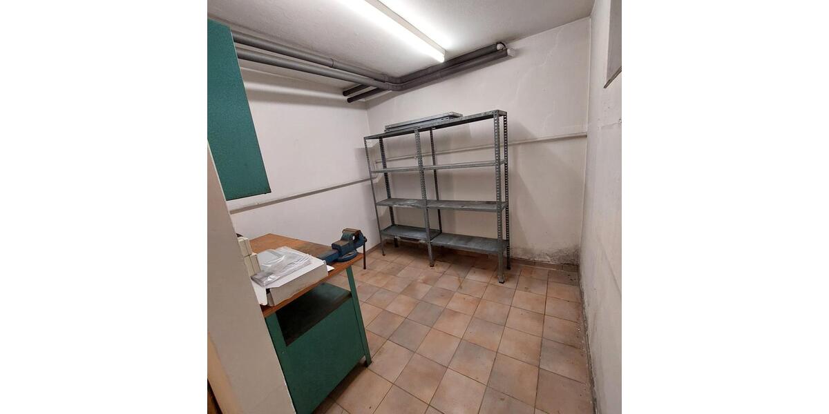 Einfamilienhaus Niedernwöhren - 6.5 Zimmer, 185 m&sup2;, 279.000&euro; | Angebot:24525616