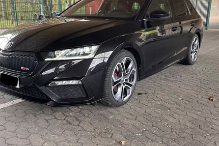 Skoda Octavia 49.943 km 32.499 &euro; Minden 32423