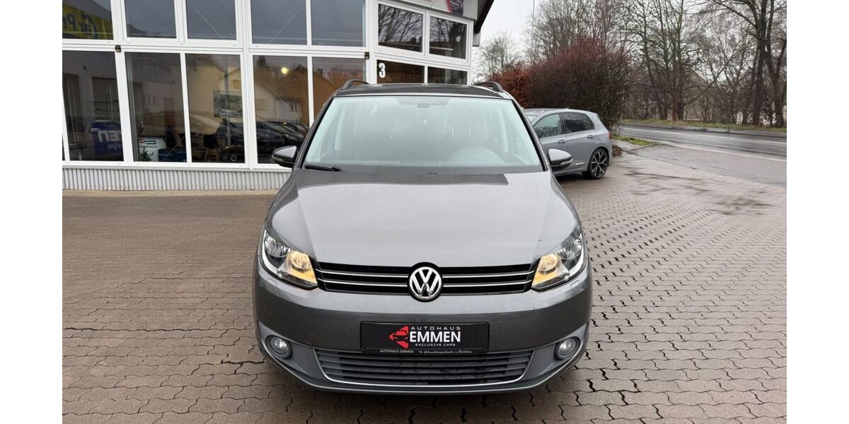 VW Touran 125.000 km 10.490 &euro; Bückeburg 31675