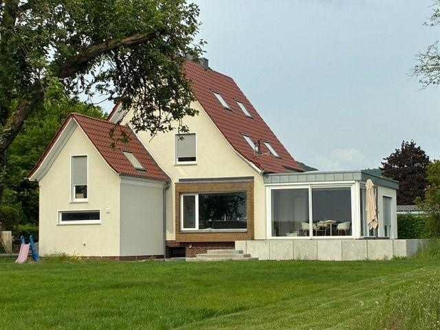 Einfamilienhaus Bad Oeynhausen Dehme - 8 Zimmer, 245 m&sup2;, 2.150&euro; | Angebot:26568095