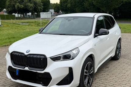 BMW iX1 35.000 km 35.000 &euro; Lemgo 32657