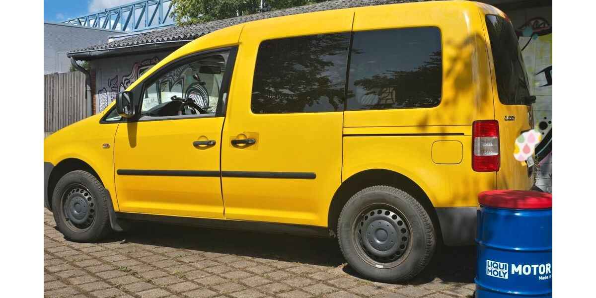VW Caddy 22.000 km 3.850 &euro; Hille 32479