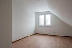 Dachgeschoßwohnung Hiddenhausen - 3 Zimmer, 106 m&sup2;, 1.100&euro; | Angebot:25921778