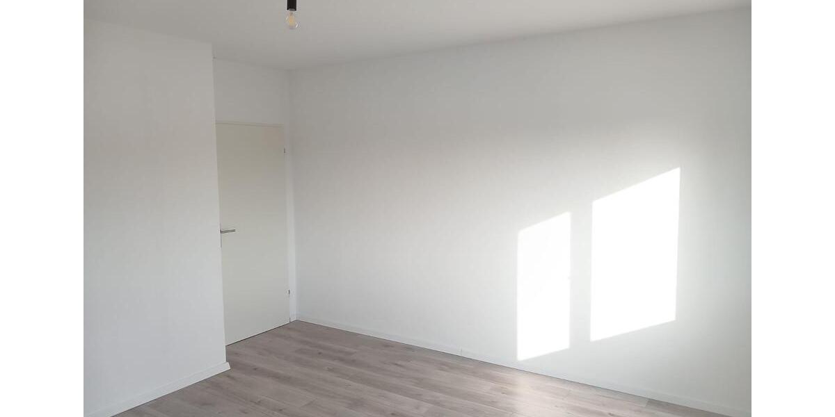 Etagenwohnung Lemgo - 4 Zimmer, 116 m&sup2;, 1.200&euro; | Angebot:26044708