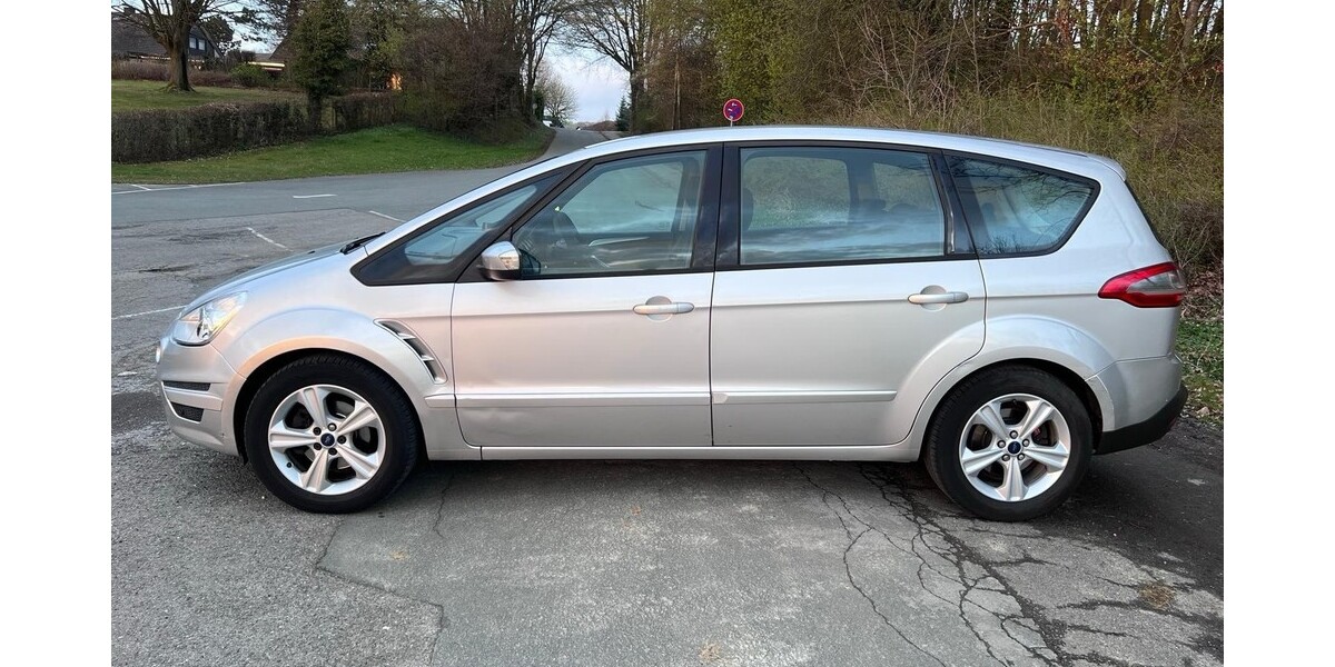 Ford S-Max 286.000 km 2.980 &euro; Extertal 32699