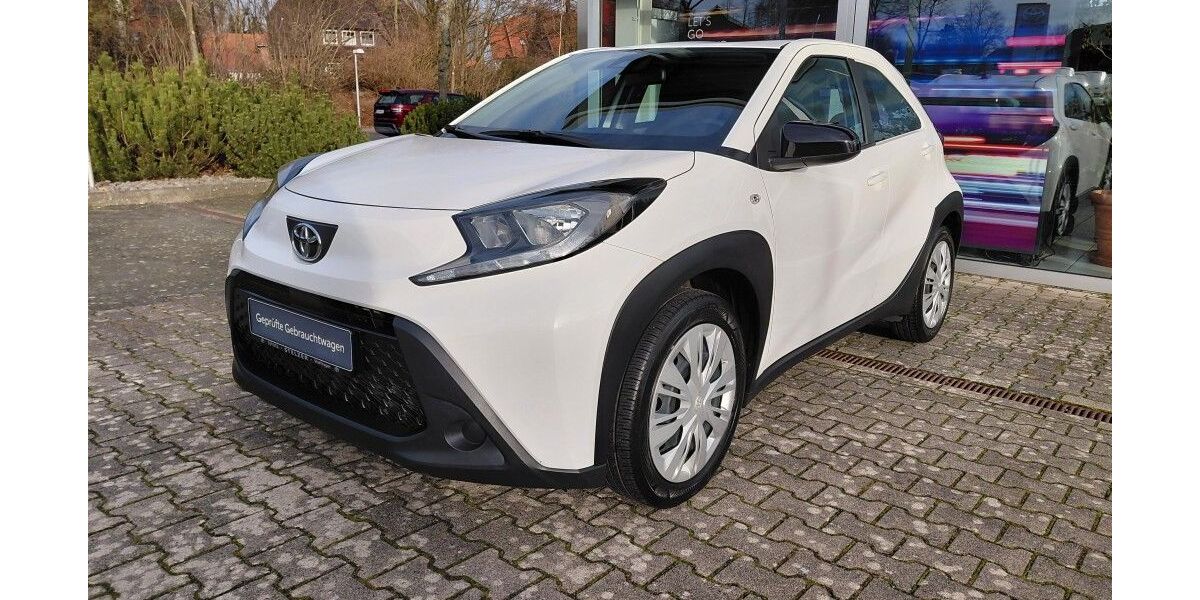 Toyota Aygo (X) 39.710 km 12.240 &euro; Stadthagen 31655
