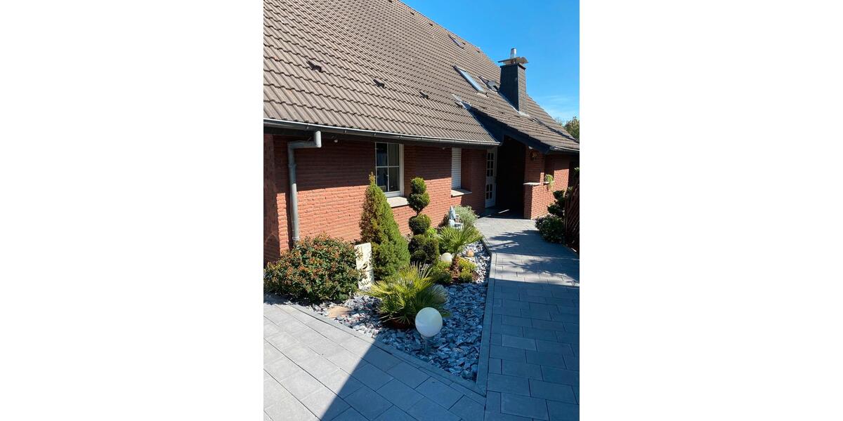 Einfamilienhaus Hiddenhausen - 7.5 Zimmer, 300 m&sup2;, 599.000&euro; | Angebot:24840814