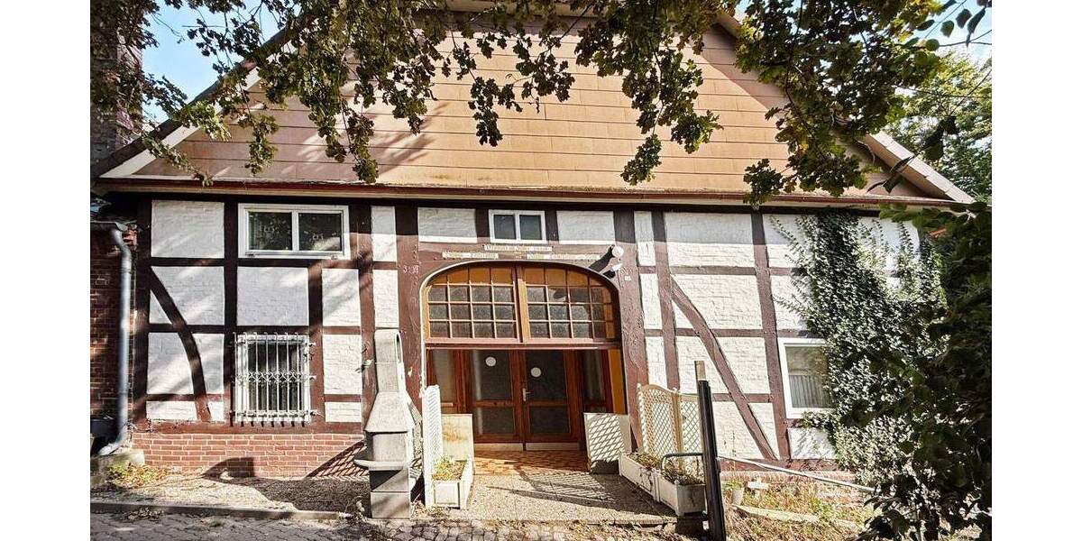 Bauernhaus, Landhaus Hessisch Oldendorf Hemeringen - 8 Zimmer, 144 m&sup2;, 150.000&euro; | Angebot:25686264