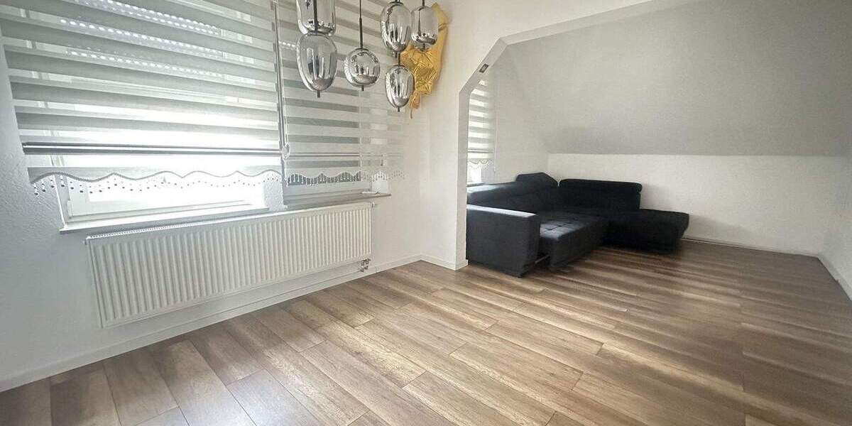 Einfamilienhaus Bad Salzuflen Schötmar - 9 Zimmer, 165 m&sup2;, 329.000&euro; | Angebot:25694935