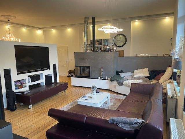 Etagenwohnung Herford Innenstadt - 8 Zimmer, 250 m&sup2;, 895.000&euro; | Angebot:25780693