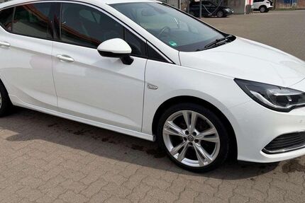 Opel Astra 84.000 km 16.900 &euro; Lemgo 32657