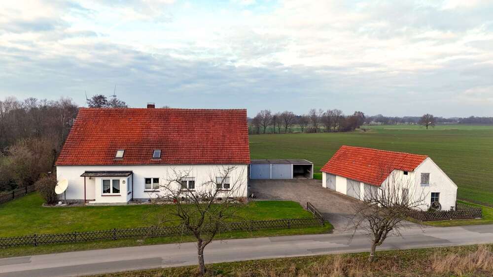 Einfamilienhaus Preußisch Oldendorf - 10 Zimmer, 339 m&sup2;, 297.600&euro; | Angebot:25825166