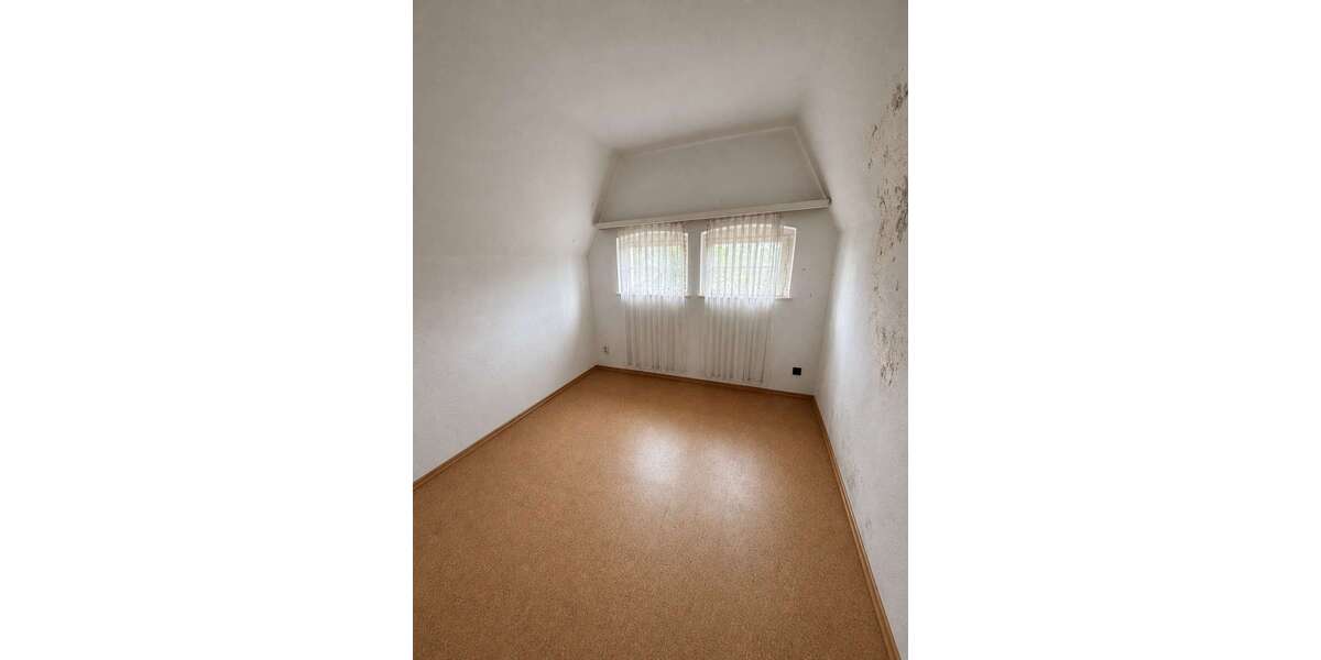 Denkmalgeschützte Fabrikantenvilla an der Weser – Parkgrundstück mit drei zusätzlichen Bauplätzen - Villa Vlotho | Angebot:27254373
