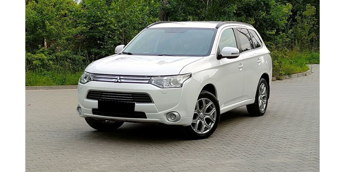Mitsubishi Outlander 178.402 km 9.000 &euro; Herford 32052