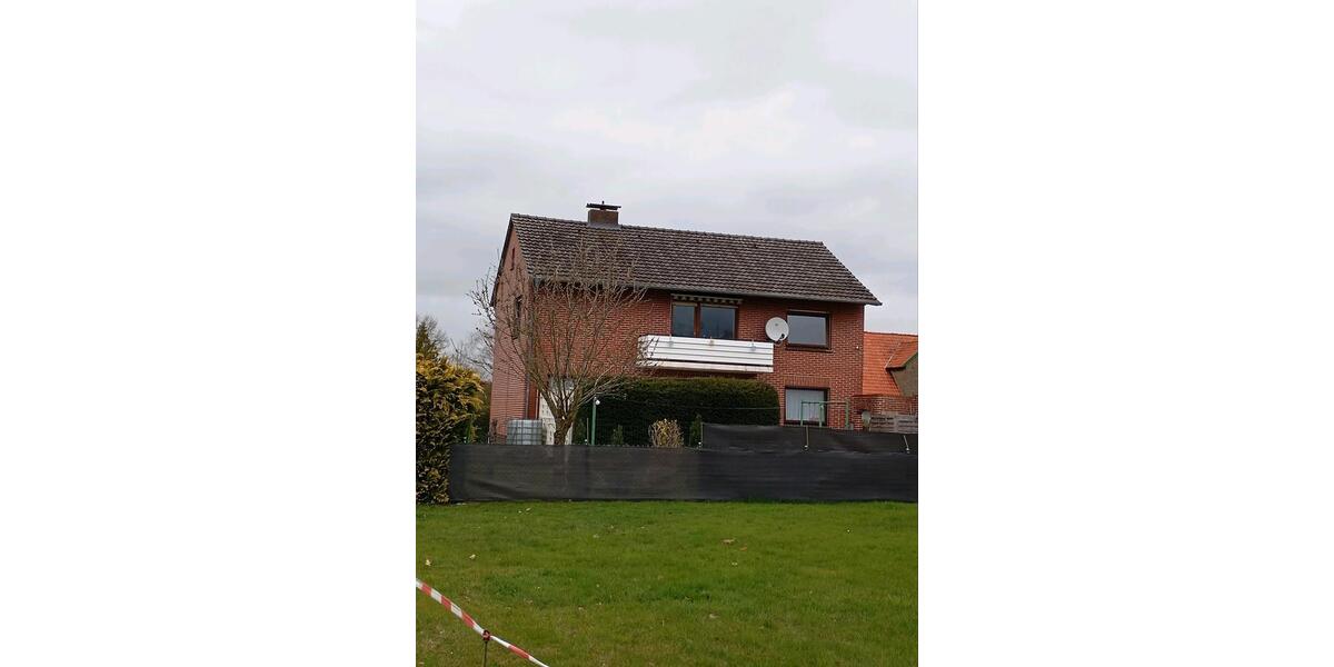 Etagenwohnung Petershagen - 3 Zimmer, 82 m&sup2;, 750&euro; | Angebot:25981121