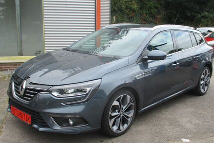 Renault Megane 198.000 km 8.900 &euro; Bad Salzuflen 32105