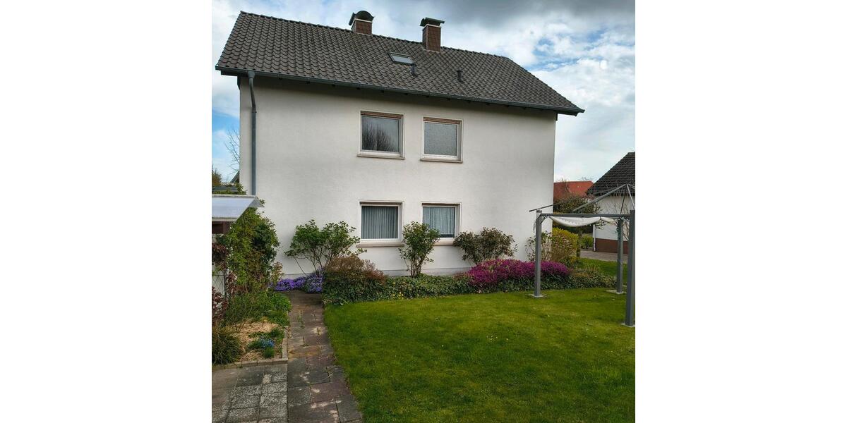 Einfamilienhaus Lemgo - 4 Zimmer, 120 m&sup2;, 380.000&euro; | Angebot:26091218