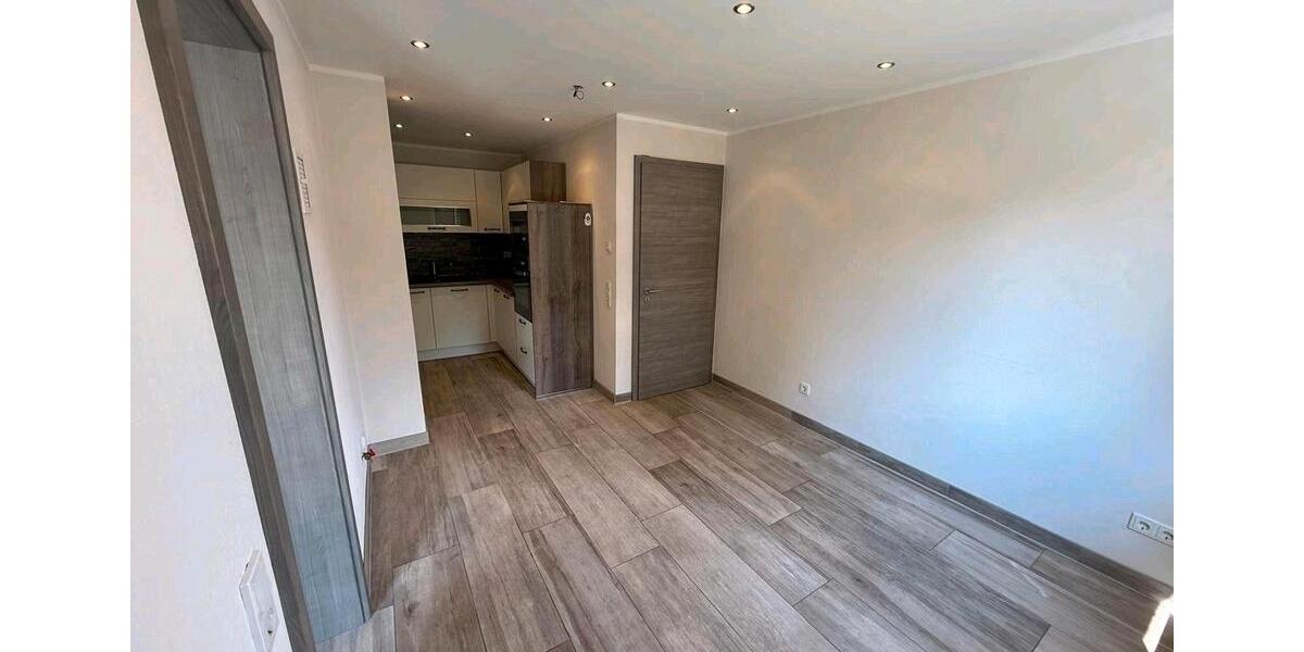 Erdgeschoßwohnung Hüllhorst - 3 Zimmer, 93 m&sup2;, 990&euro; | Angebot:26498557