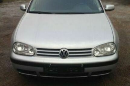 VW Golf 415.000 km 1.500 &euro; Lübbecke 32312