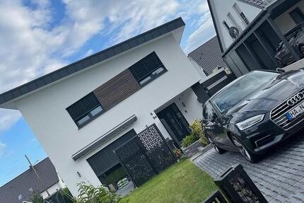 Haus Bad Salzuflen Biemsen-Ahmsen - 4 Zimmer, 100 m&sup2;, 1.300&euro; | Angebot:25975941